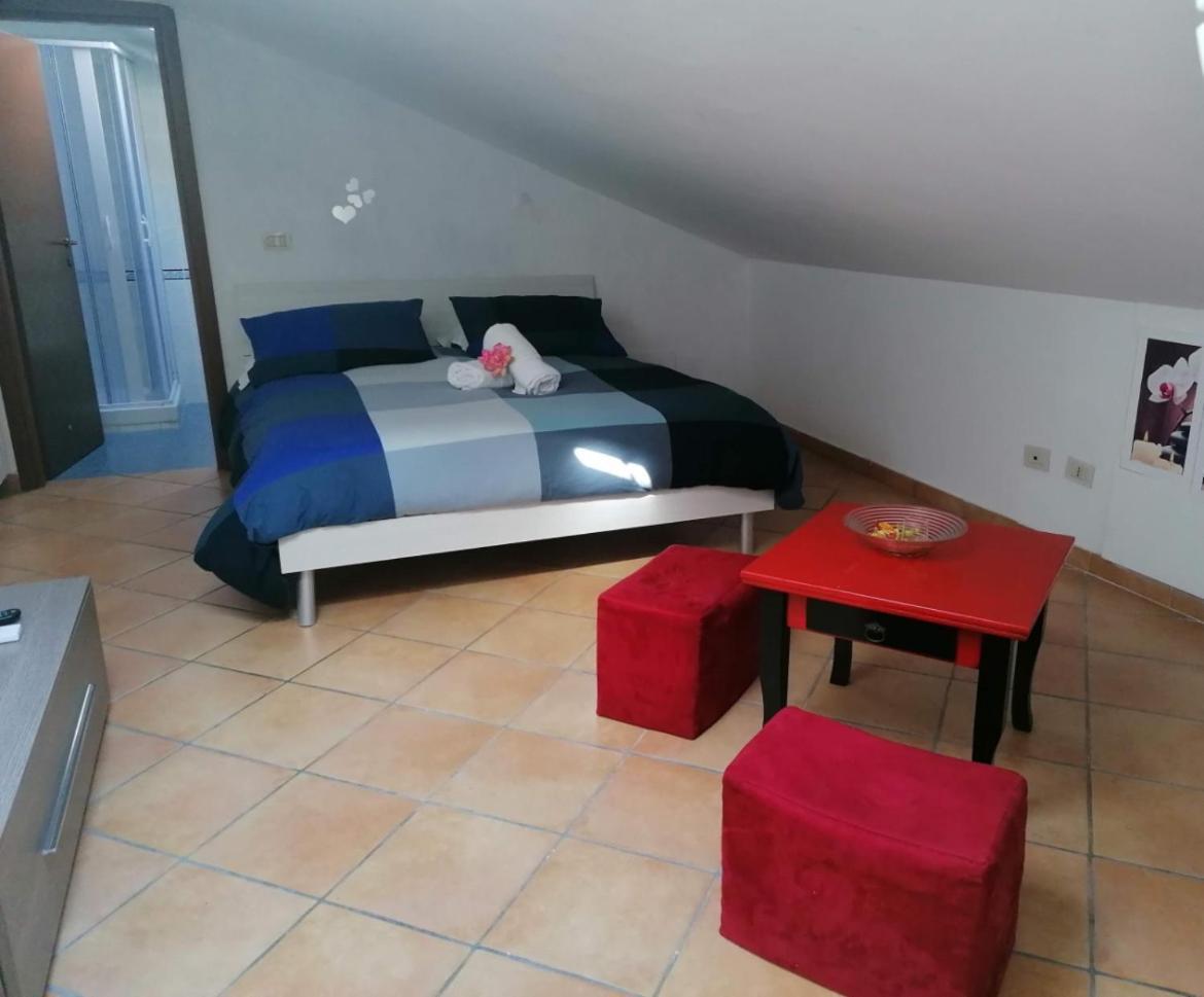 Casa Del Loto Apartment Фиумичино Екстериор снимка